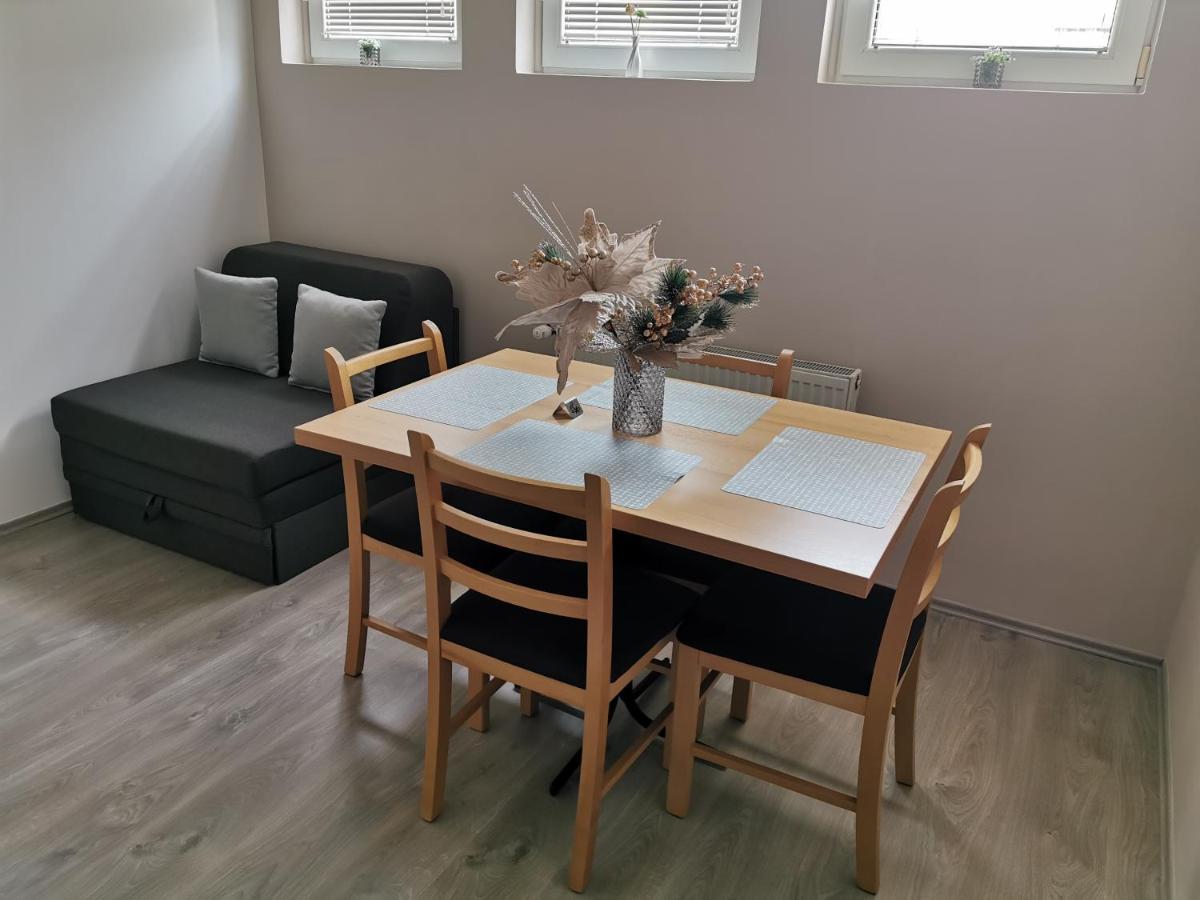 Apartmani Milica Kruševac Exterior foto